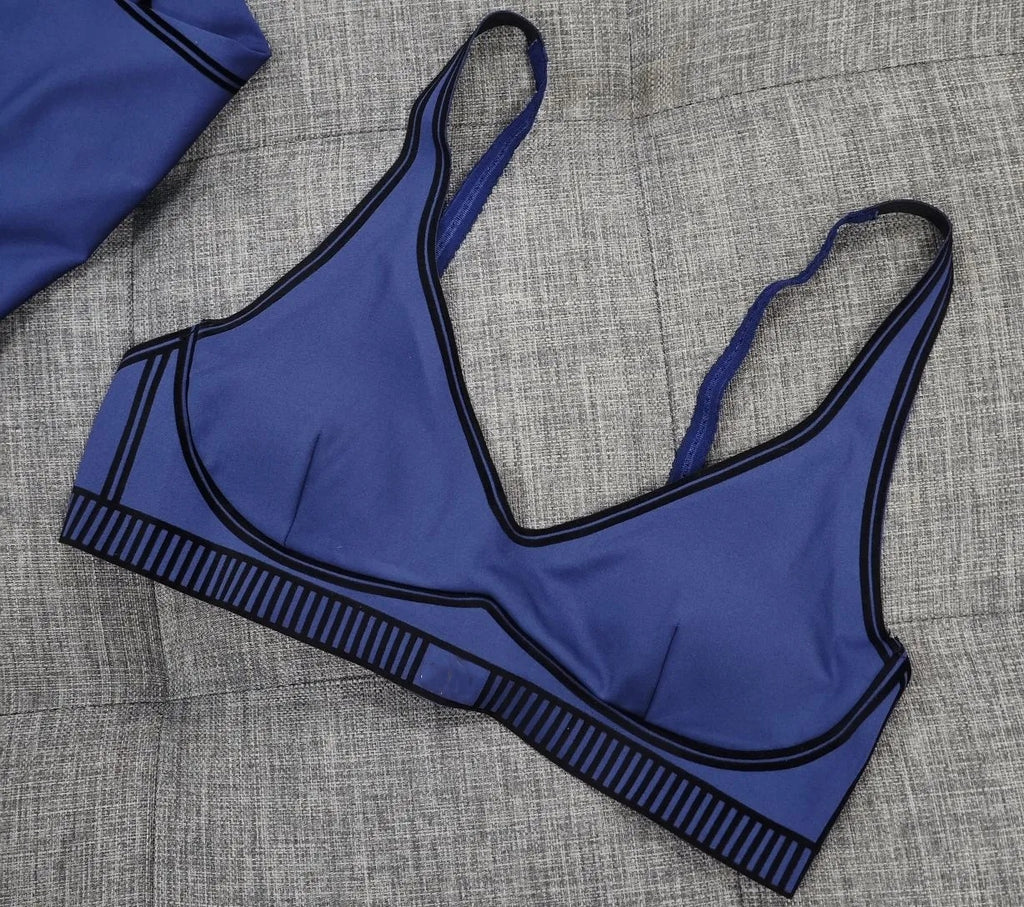 556# A Women Yoga Bra Pants Set