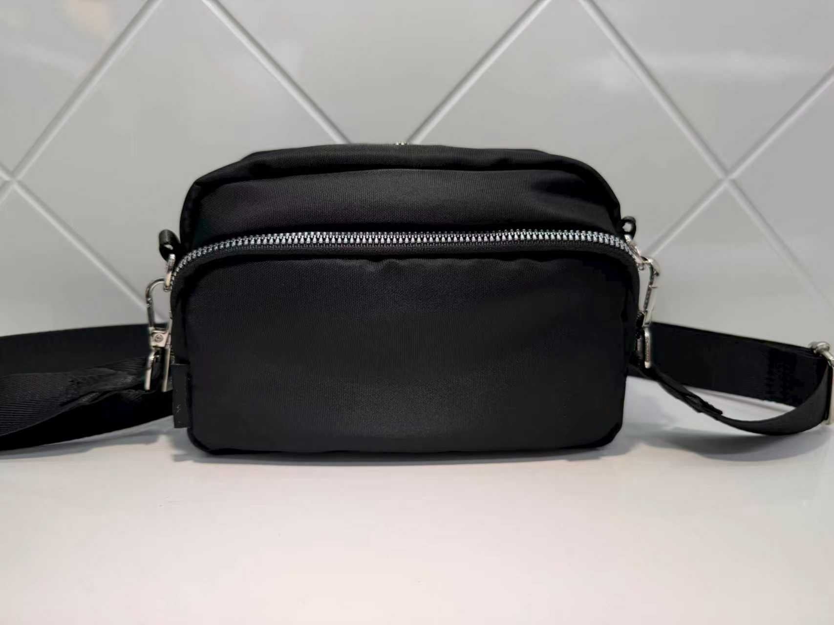L5647#  Crossbody Bag