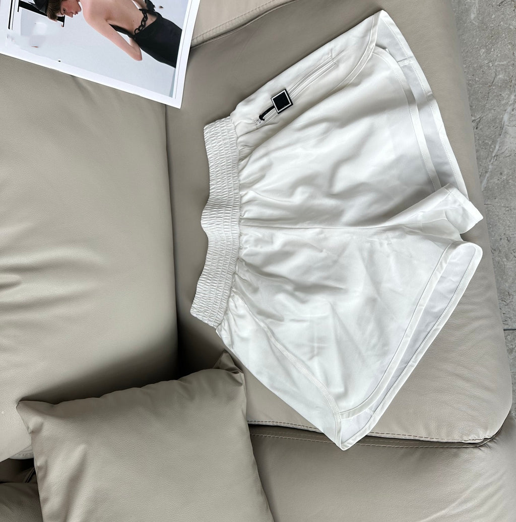 885# A Women Yoga Shorts