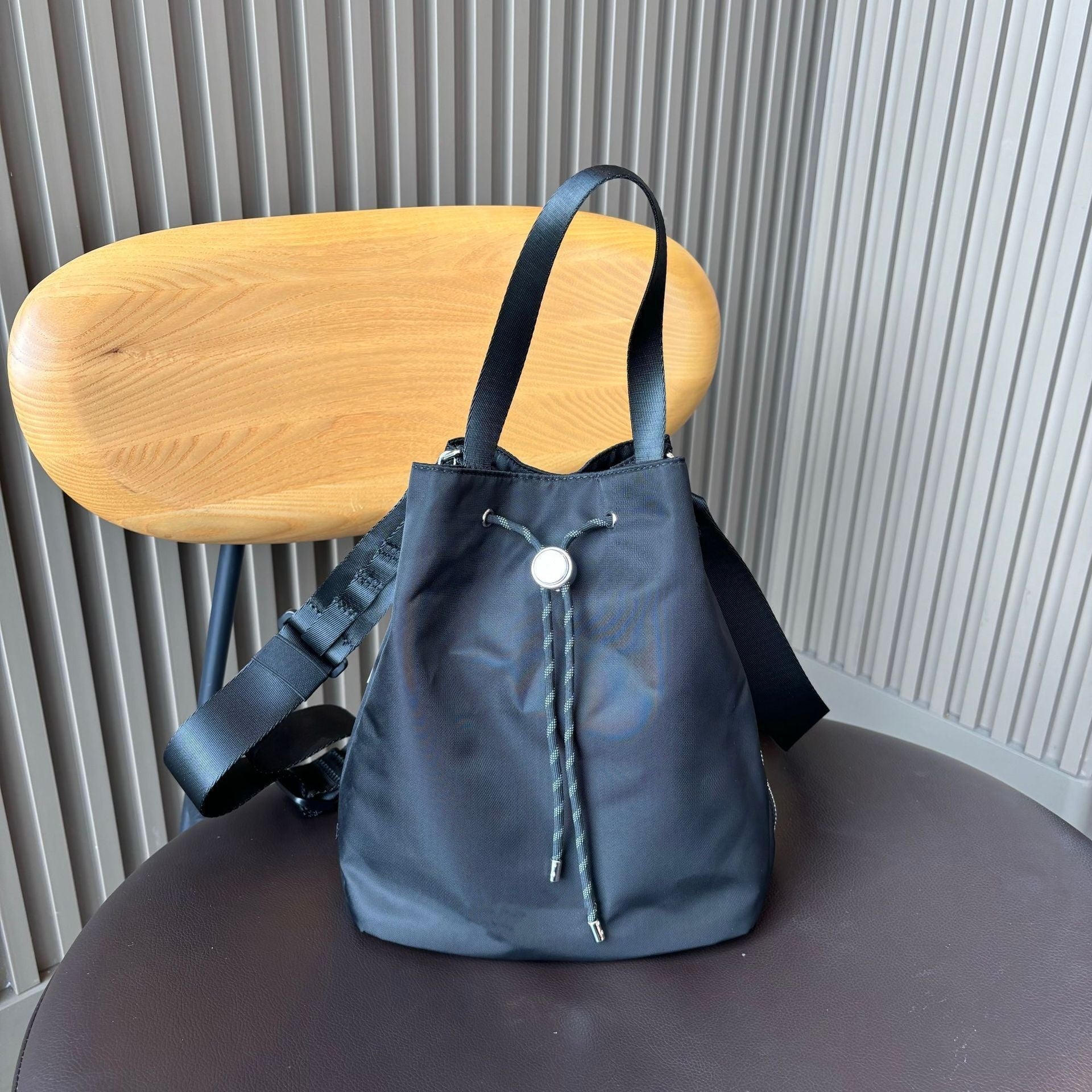 L5157# Unisex 5L Bag