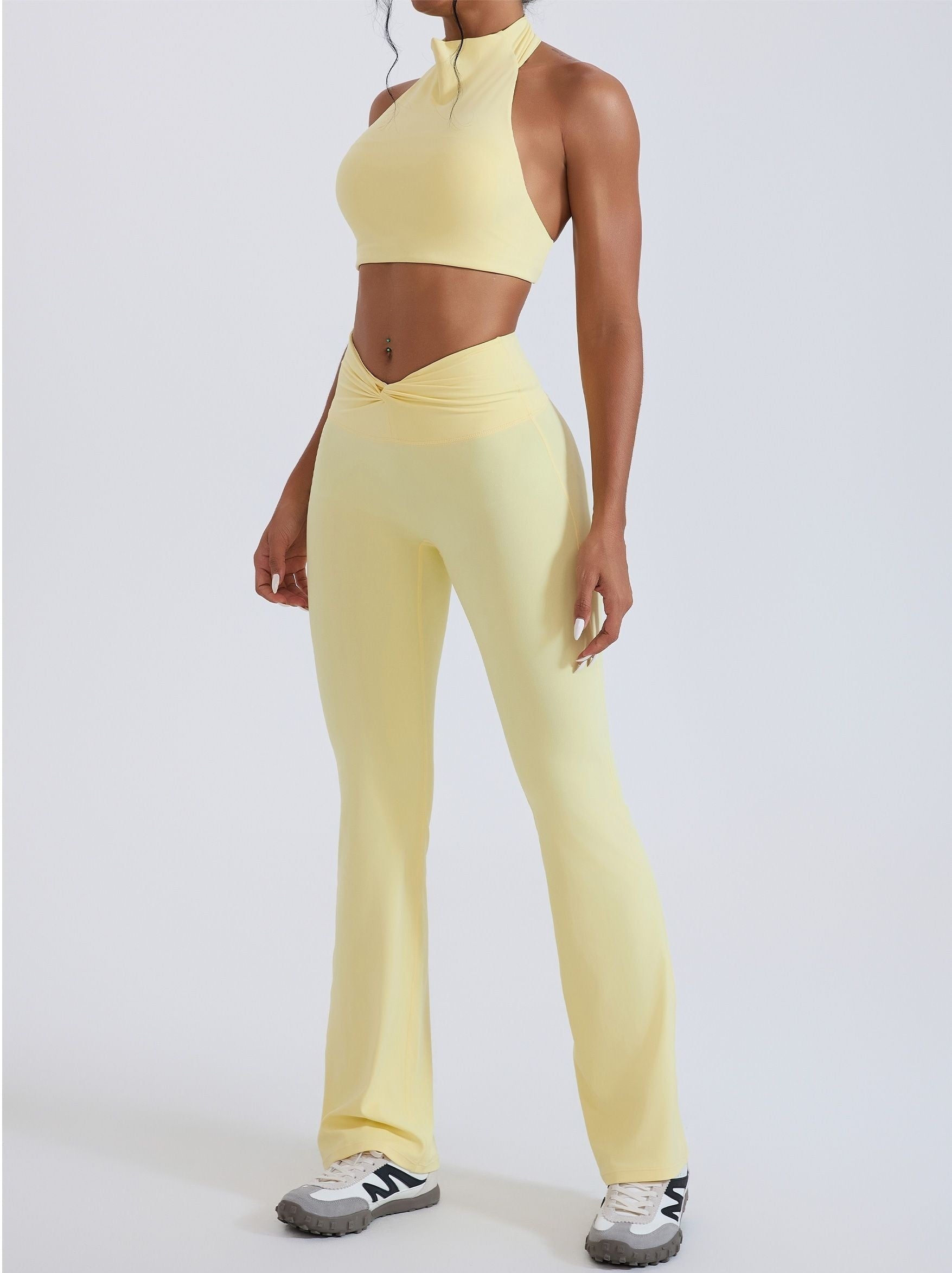 1716# A Women Yoga Bra Or pants