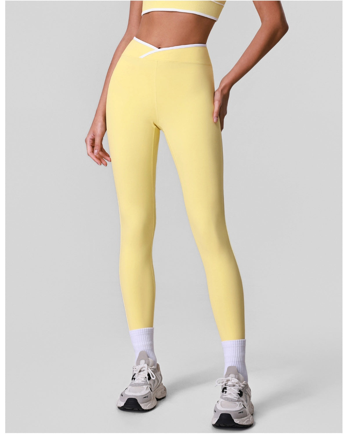 2076# A Women Yoga Bra Or Pants