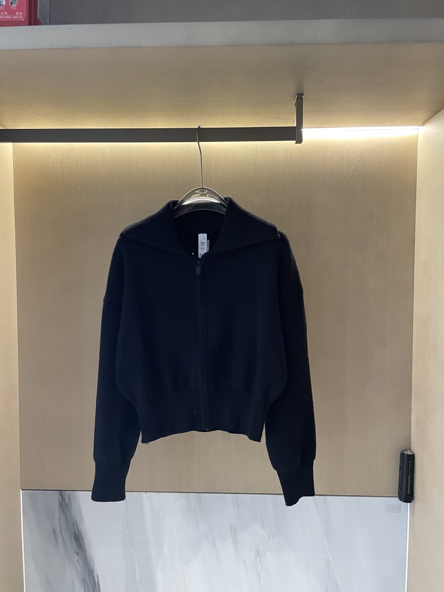 1896# A Women Short Jacket