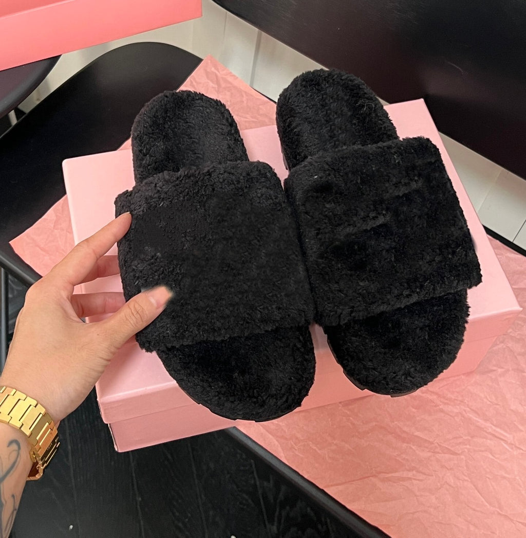 E6466#  Fashion Slipper