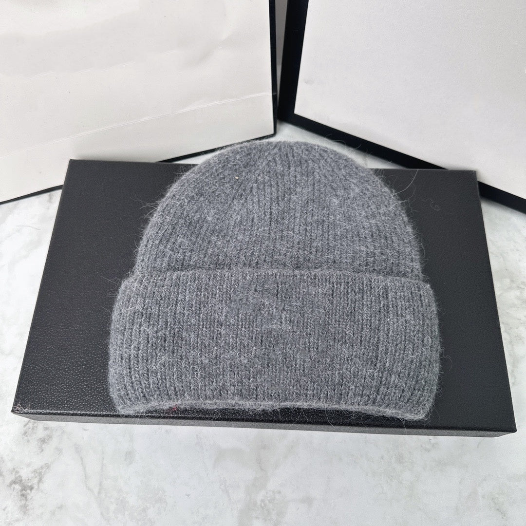 E3397# Rabbit Fur Knitted Hat