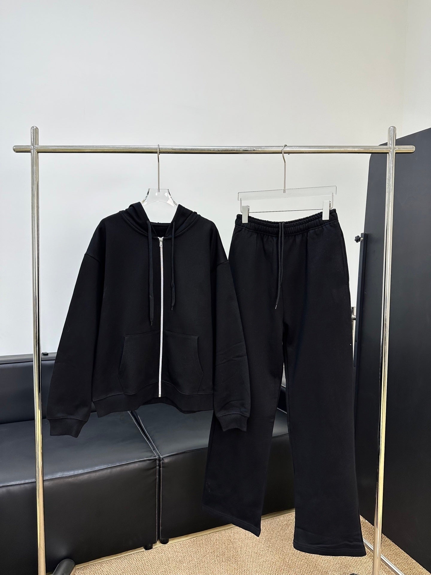 1552# XY A Women Yoga Hoodies Or Pants