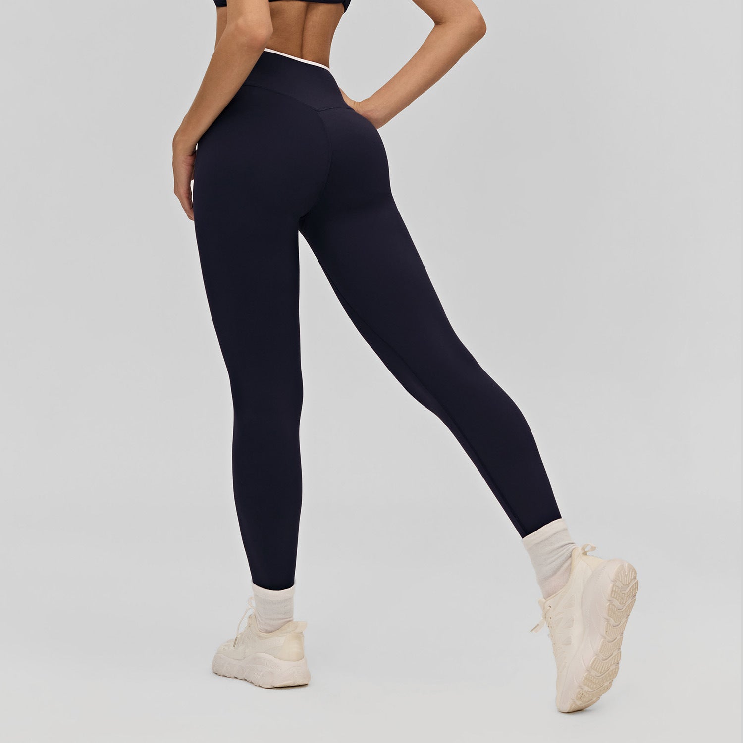 1878# A Women Yoga Bra Or Shorts Pants