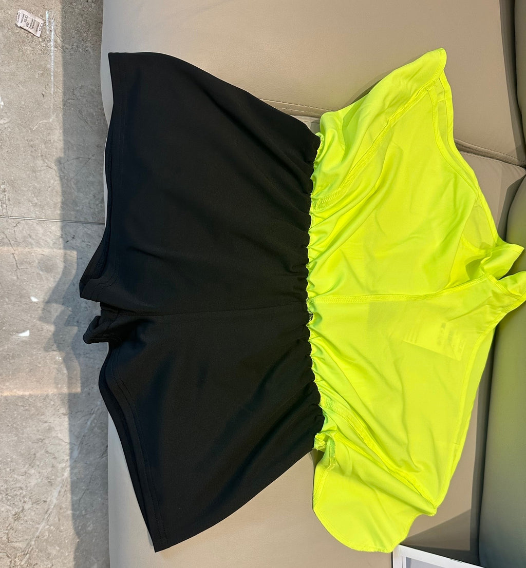 885# A Women Yoga Shorts