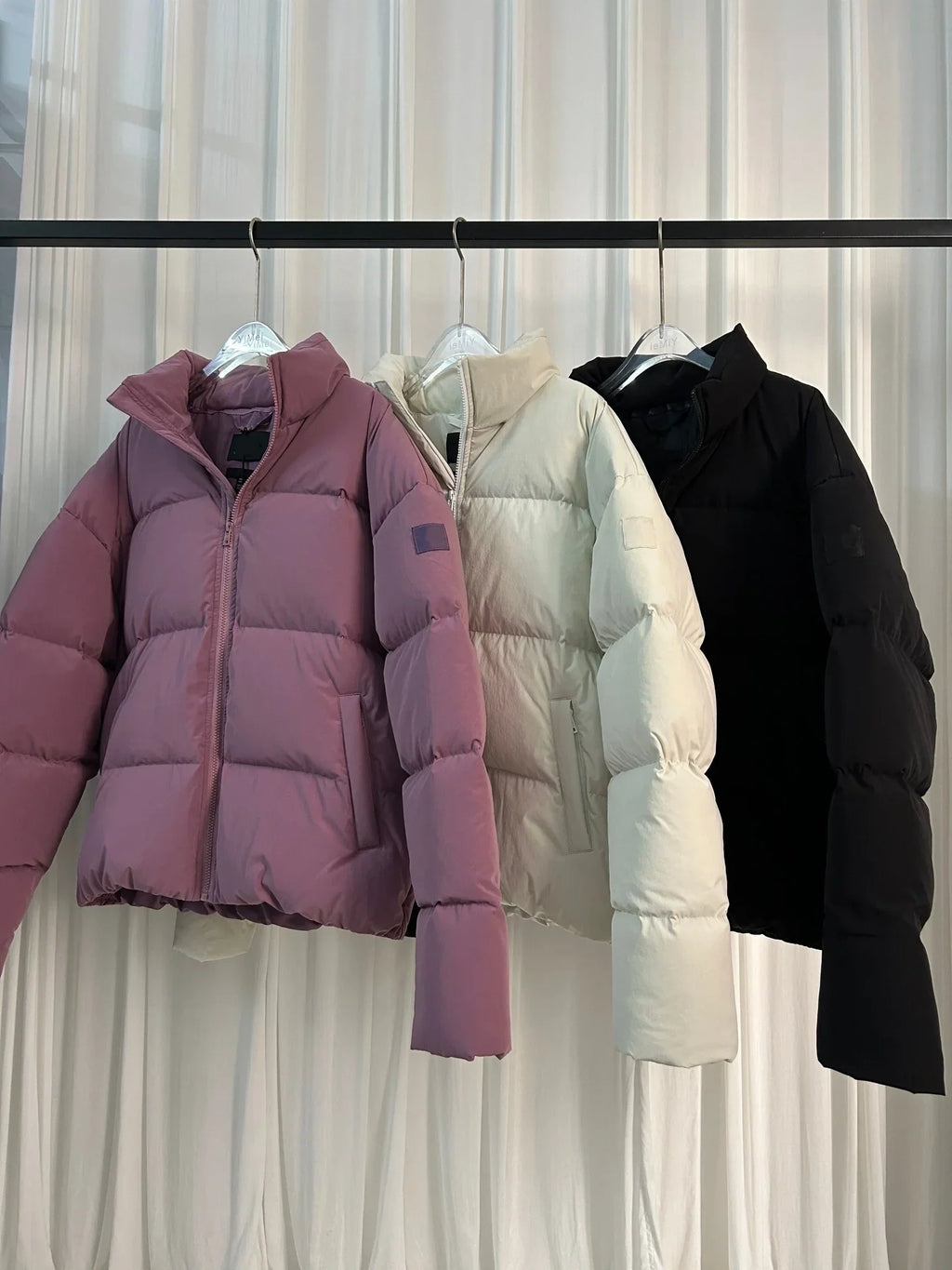 1576# A  Unisex Down Coat