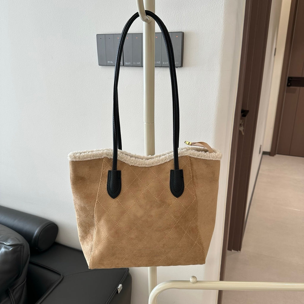 E6758#Chamois leather bag