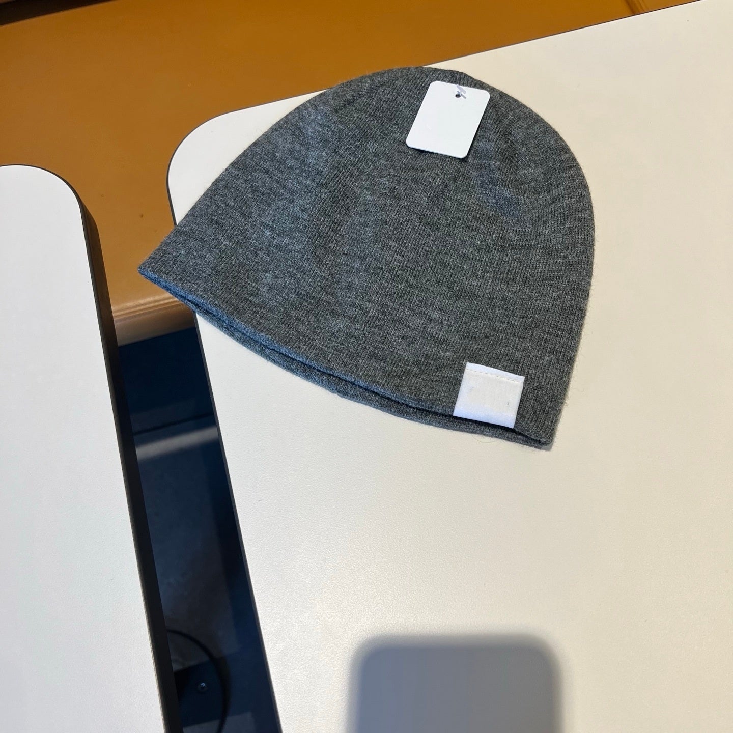 1532#  XY A Unisex Knitted Hat