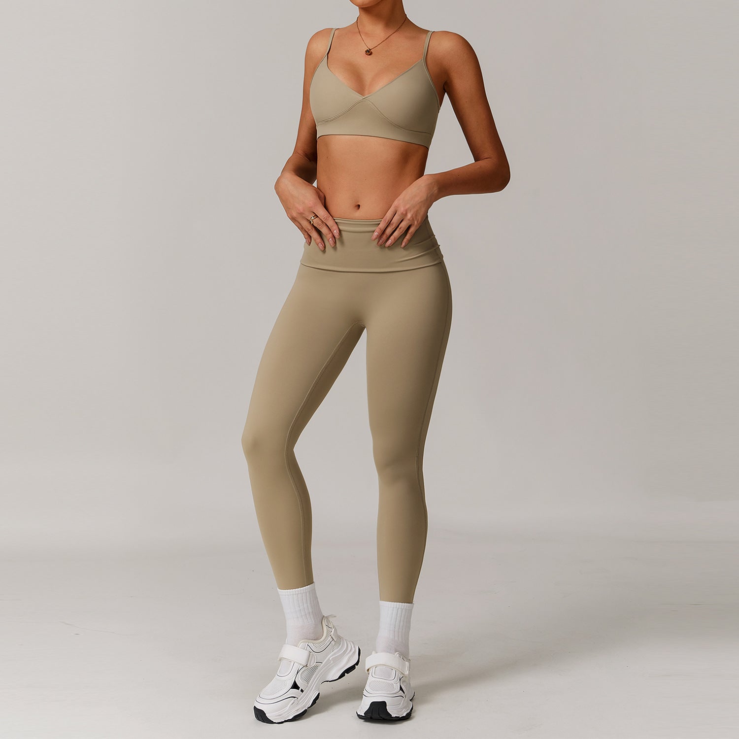 823# A Women Yoga Bra Pants Set