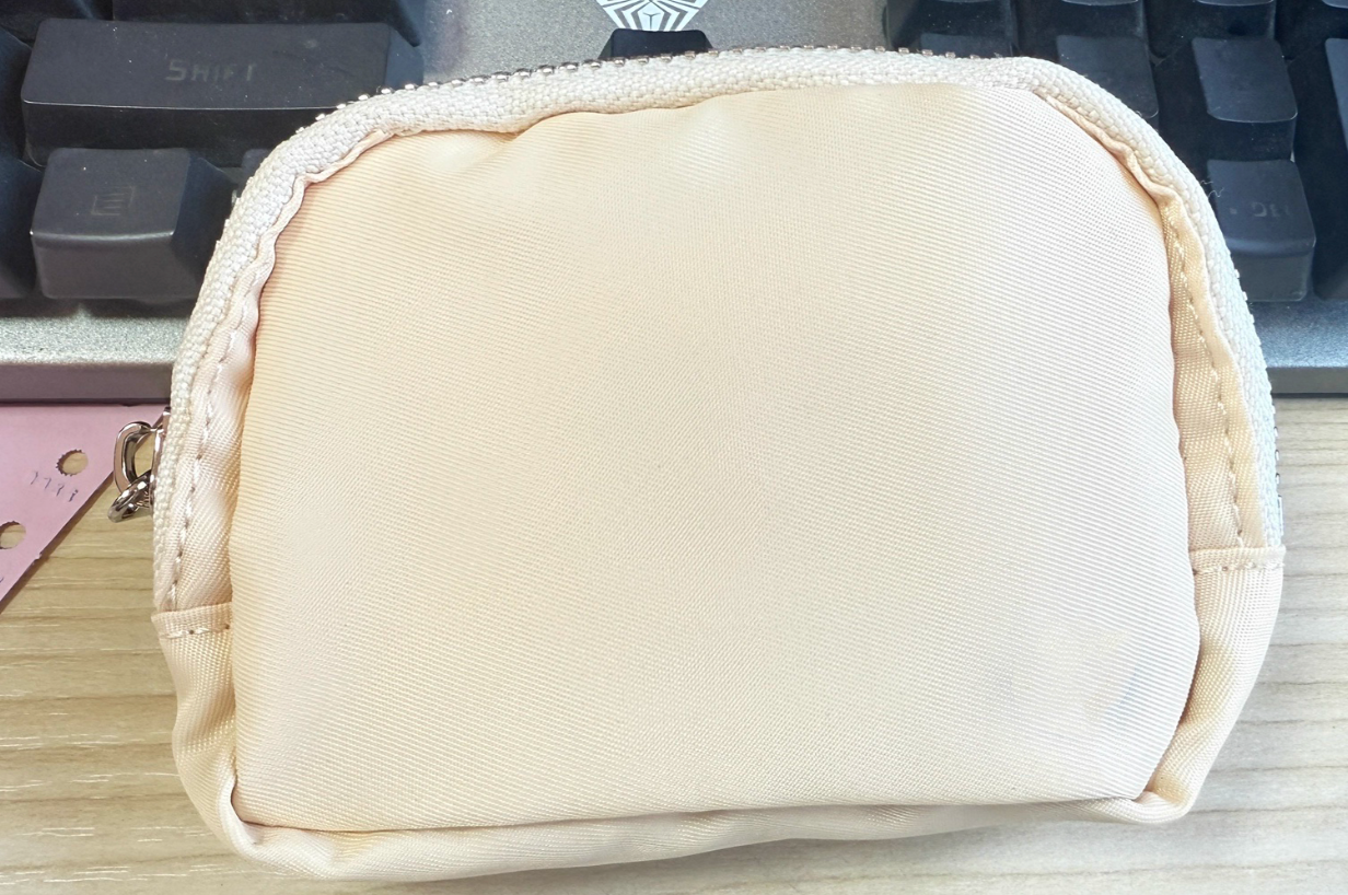 L5099# Multi-Functional Bags